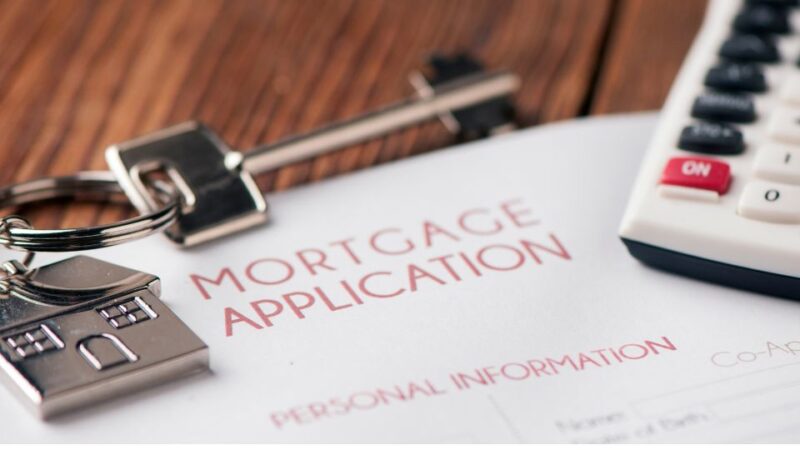 Mortgage Applications Surge in August 2024